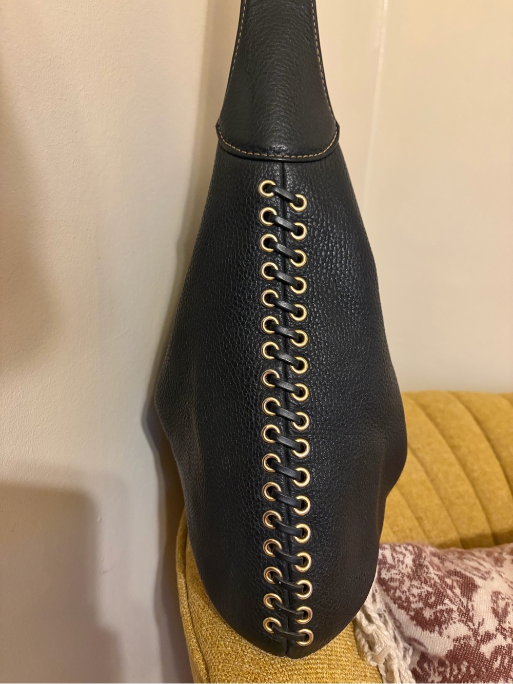 Dooney & Burke Black Leather Hobo Bag with side Hardware Detailing - Picture 6 of 12